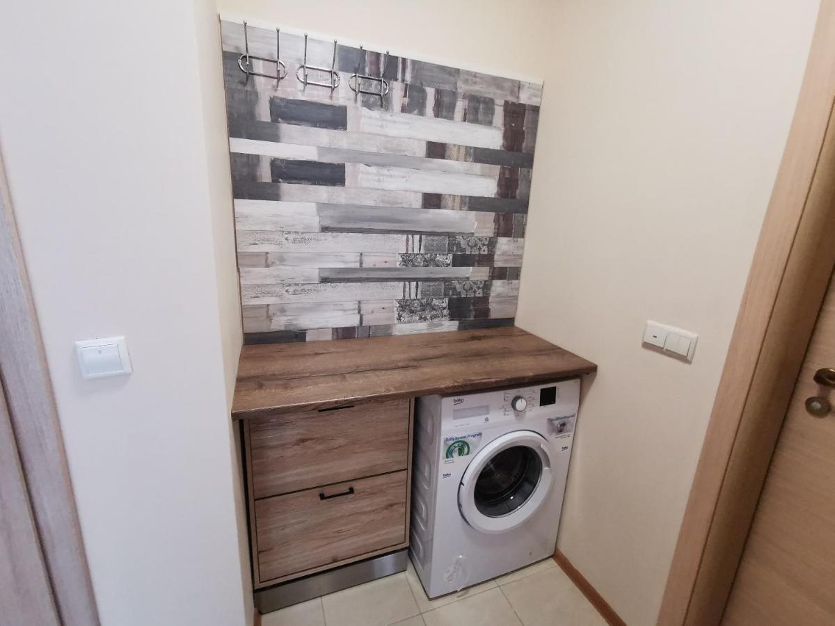 Къмпинг Градина - Апартамент С Две Спални В К-С Черноморска Звезда Apartment Chernomorets Exterior photo